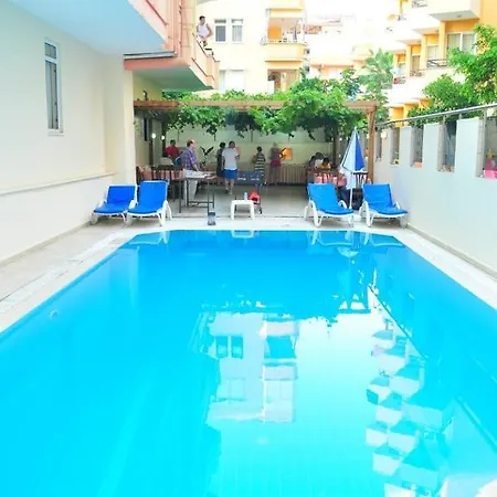 Kleopatra Sahara 3* Alanya